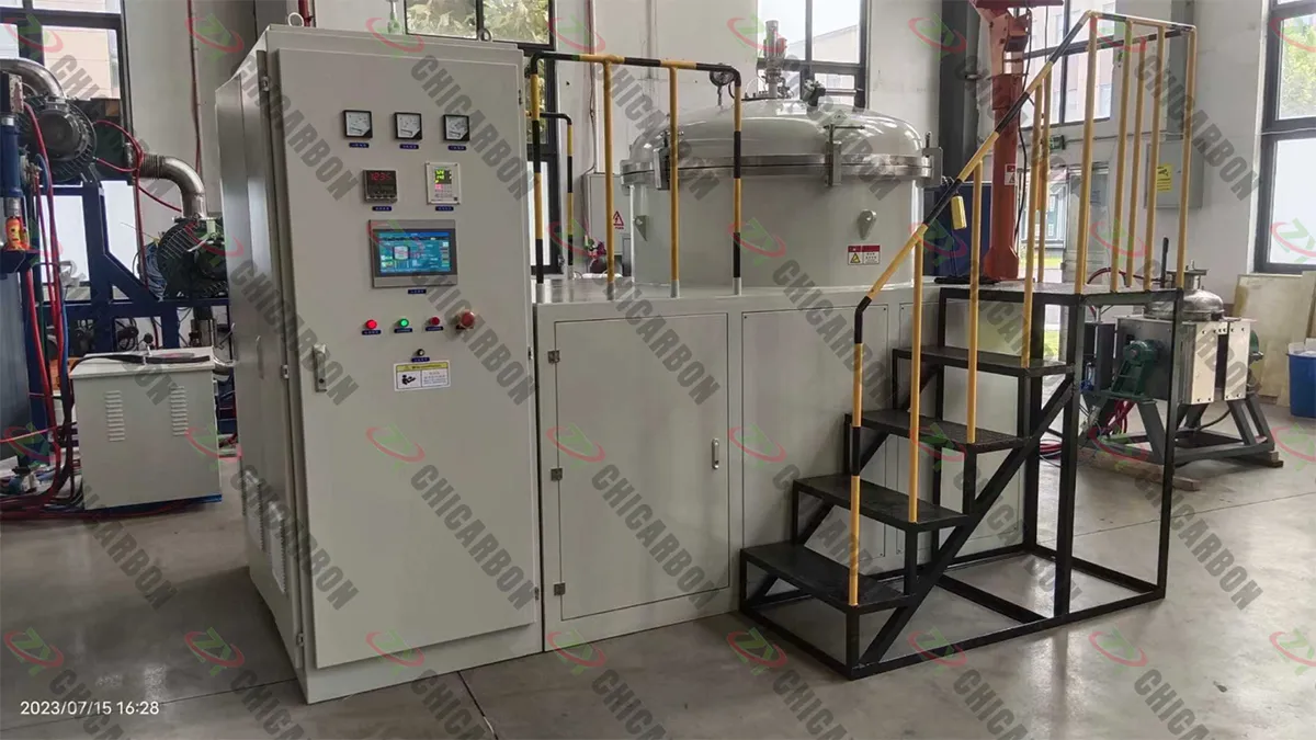 Вакуумная графитизационная печь (6)